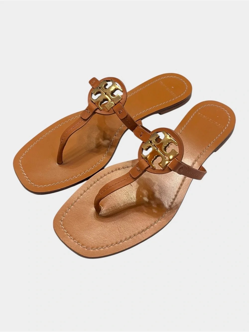 TORY BURCH Mini Miller Tan Brown Leather Gold Logo Thong Sandals Size 9